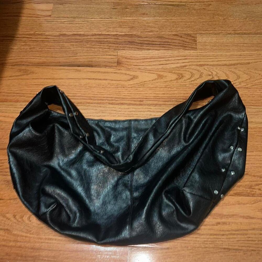 Black leather shoulder bag with